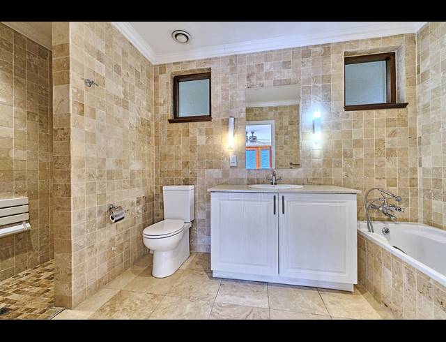 2 BEDROOM APARTMENT FOR SALE IN WATERFALL HILLS MATURE LIFESTYLE ESTATE
